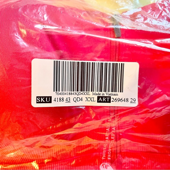 PINK VS Seamless Air Front-Close High-Support Sports Bra - Picture 7 of 9